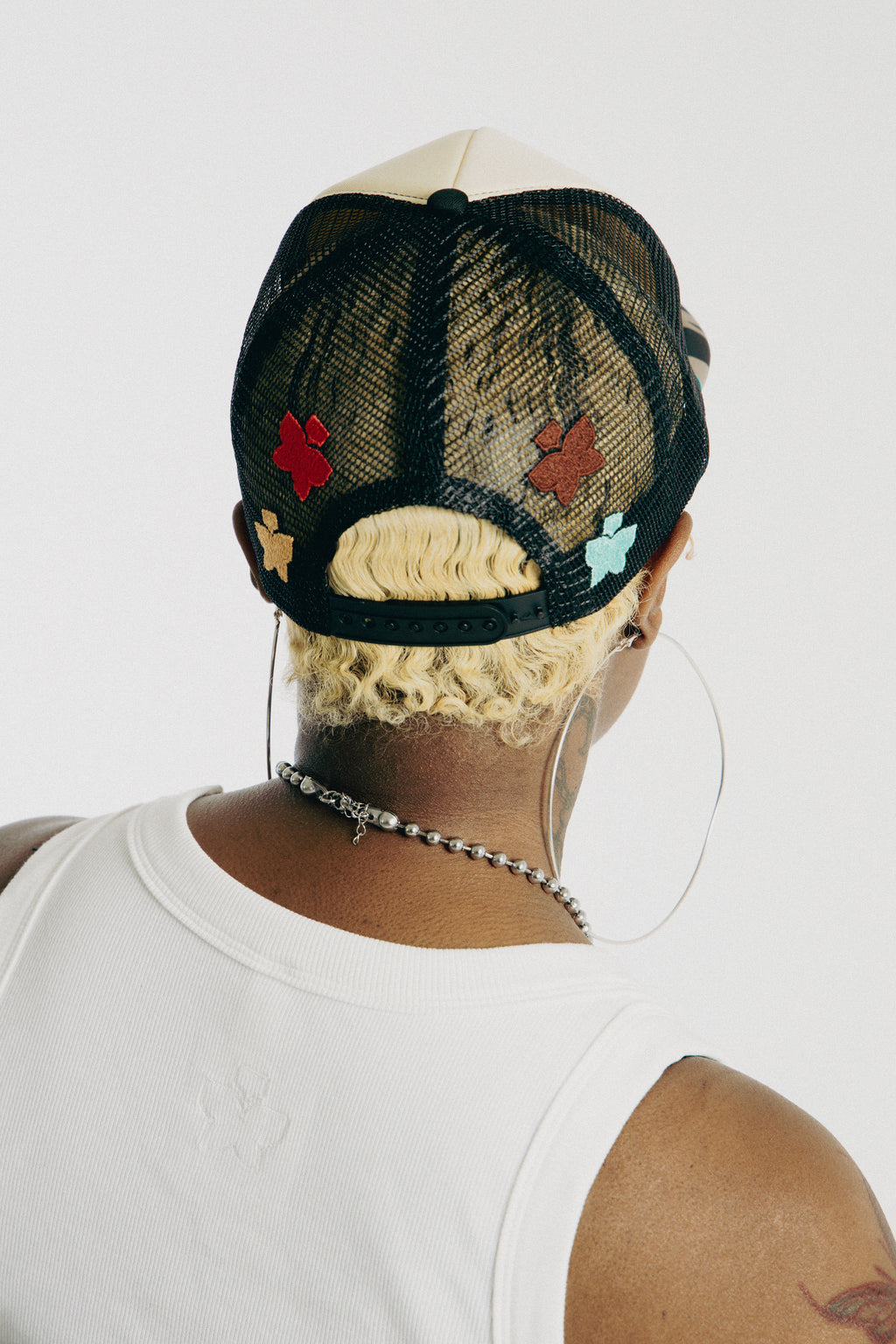 Creative Plug Trucker